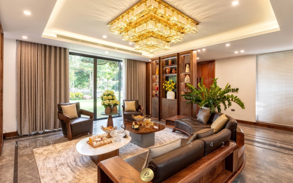 Thi công nội thất biệt thự gỗ óc chó Bắc Ninh - Chị Vân